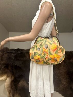 Floral Print Pebble Cowhide Handmade Custom Metal Frame Slouchy Bag & 2 Straps